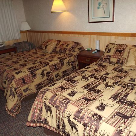 Caboose Motel Libby Bagian luar foto