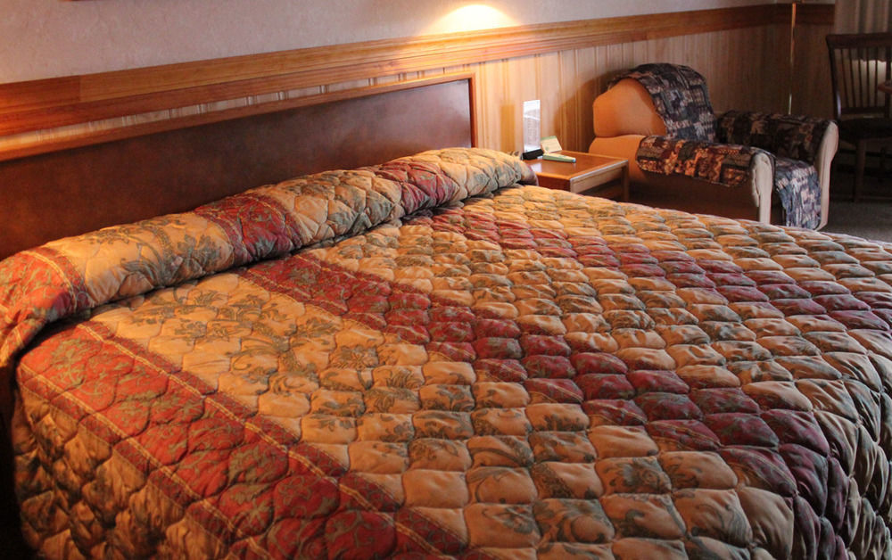 Caboose Motel Libby Bagian luar foto