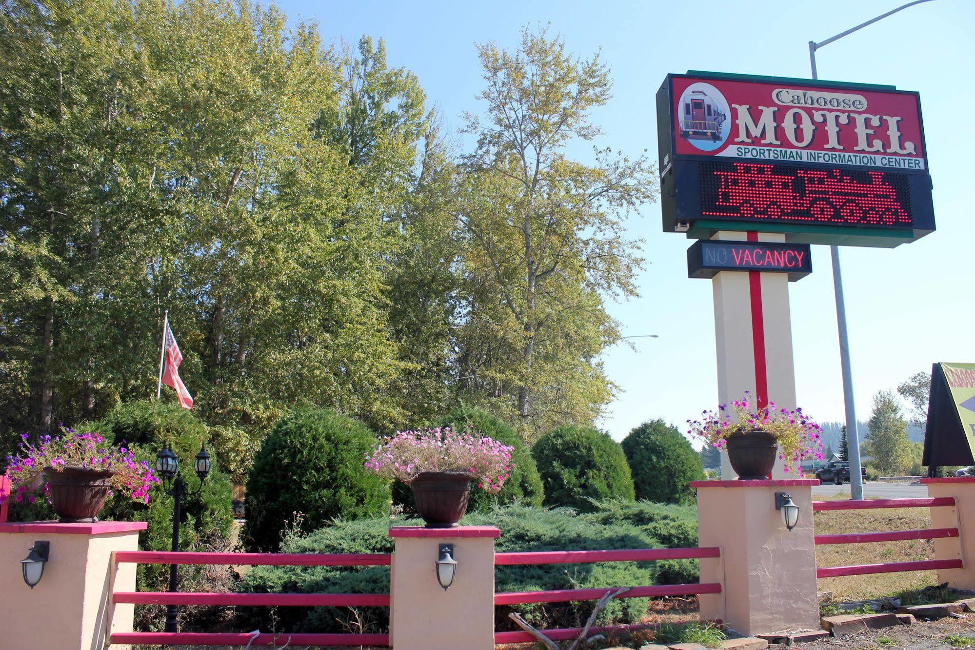Caboose Motel Libby Bagian luar foto